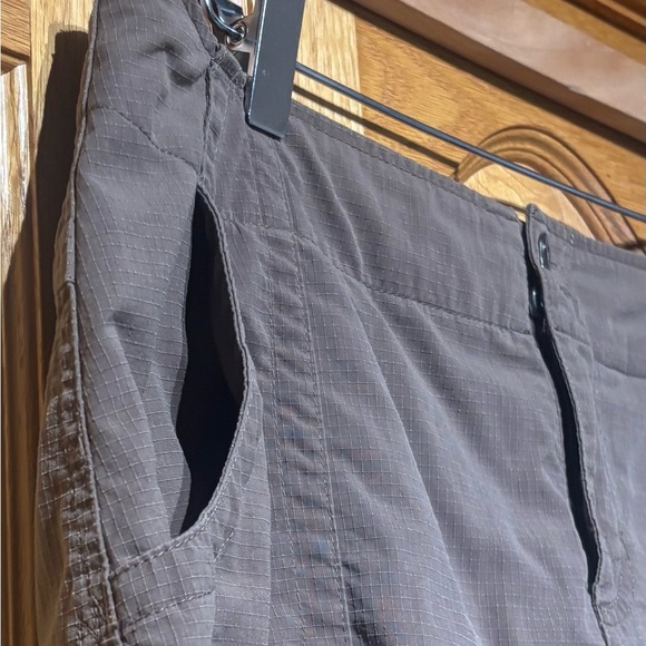 The North Face Dark Brown Water Resistant Hiking Trail Skort Size 10 EUC - Picture 4 of 11